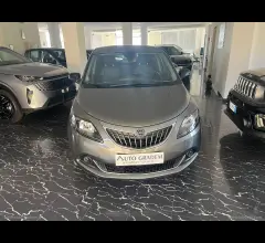 Auto - Lancia ypsilon 1.0 firefly 5p.s&s hybrid silver
