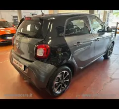 Auto - Smart forfour 70 1.0 passion
