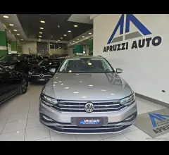 Auto - Volkswagen passat var. 2.0 tdi evo dsg business