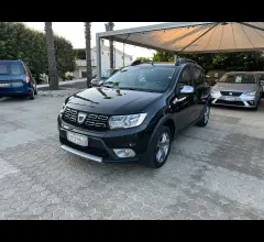 Auto - Dacia sandero stepway 0.9 tce 12v t-gpl 90 s&s