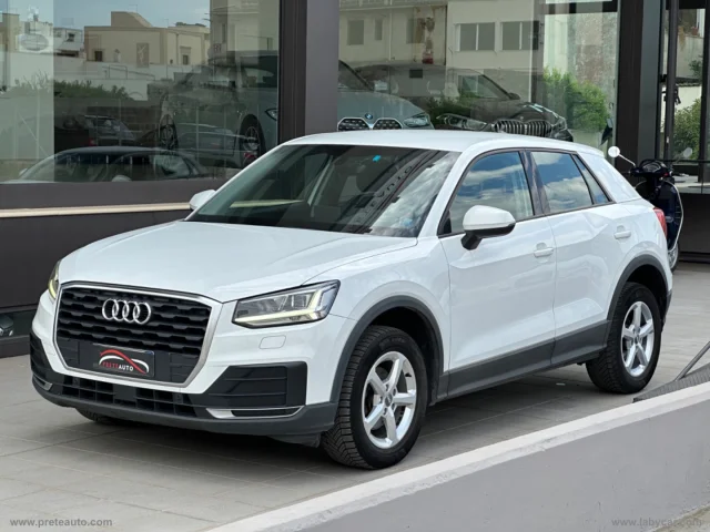 Audi q2 30 tdi s tronic business
