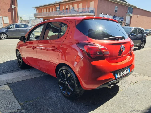 Auto - Opel corsa 1.2 5p. b-color
