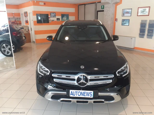 Auto - Mercedes-benz glc 200 d 4matic business