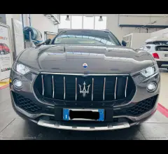 Auto - Maserati levante v6 diesel awd gransport