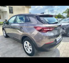 Auto - Opel grandland x 1.5 d ecotec s&s bus. ed.