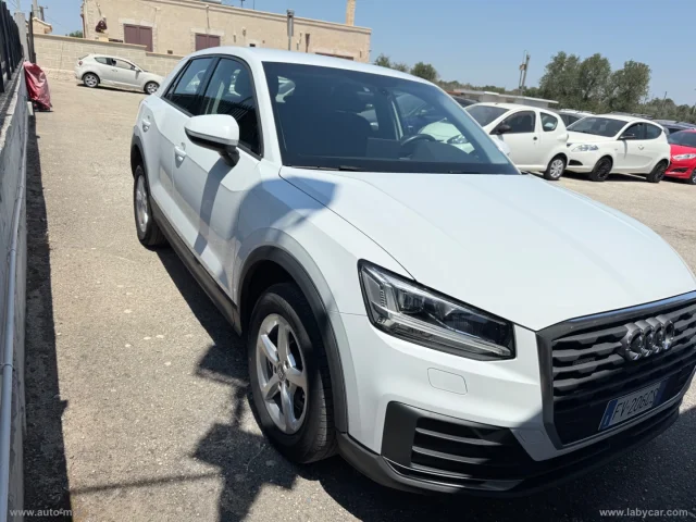 Auto - Audi q2 35 tdi quattro s tr. business design