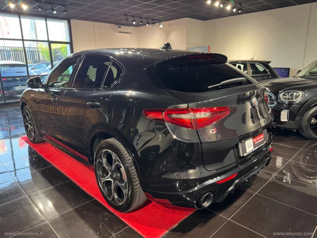 Auto - Alfa romeo stelvio 2.2 t.diesel 210cv at8 q4 veloce