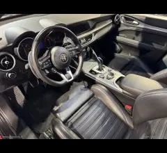 Auto - Alfa romeo stelvio 2.2 t.diesel 210cv at8 q4 veloce