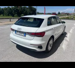 Auto - Audi a3 spb 30 tdi business