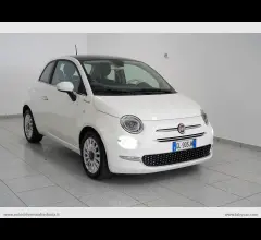 Auto - Fiat 500 1.0 hybrid dolcevita