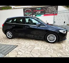 Auto - Mercedes-benz b 200 d automatic executive
