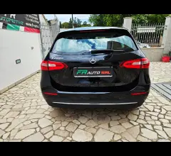 Auto - Mercedes-benz b 200 d automatic executive