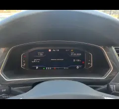 Auto - Volkswagen tiguan 2.0 tdi 150cv scr dsg elegance