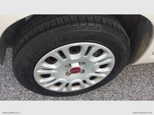 Auto - Fiat panda 1.2 easy