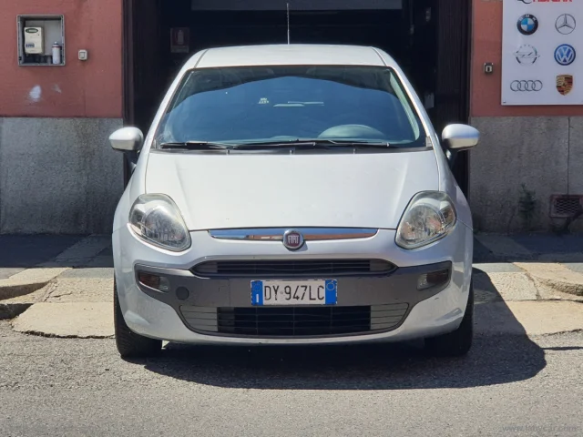 Auto - Fiat punto evo 1.2 5p.