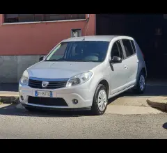 Auto - Dacia sandero 1.4 8v gpl