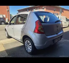 Auto - Dacia sandero 1.4 8v gpl