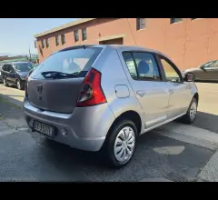 Auto - Dacia sandero 1.4 8v gpl