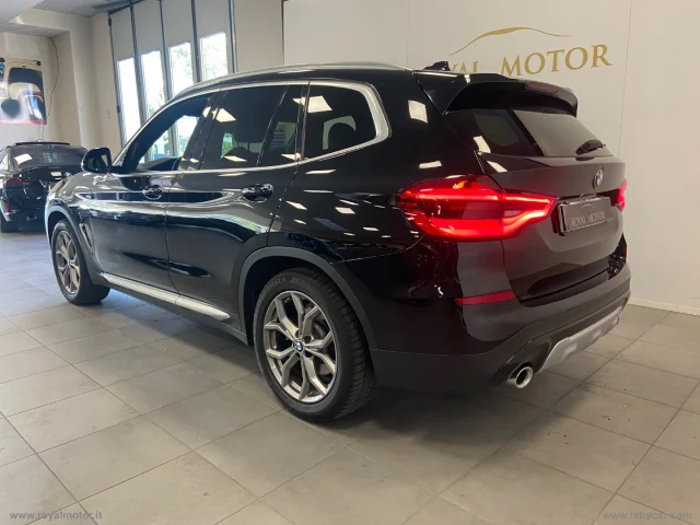 Auto - Bmw x3 xdrive20d xline