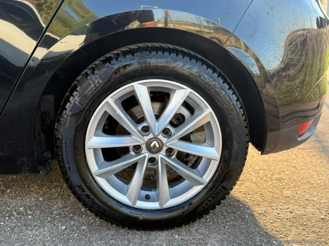 Auto - Renault mégane dci 8v 110 cv edc energy bose