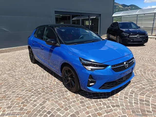 Auto - Opel corsa 1.2 100 cv gs line