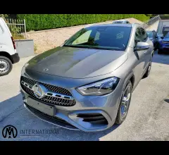 Mercedes-benz gla 200 d automatic amg line premium