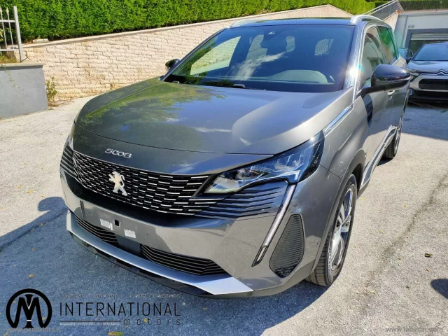 Peugeot 5008 puretech turbo 130s&s eat8 all.pack