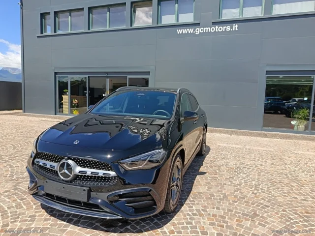 Mercedes-benz gla 200 d automatic amg line premium