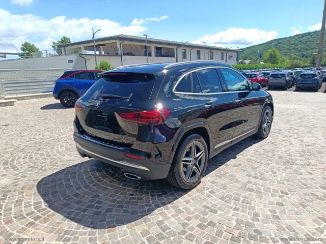Auto - Mercedes-benz gla 200 d automatic amg line premium