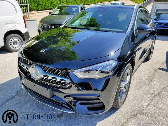 Mercedes-benz gla 200 d automatic amg line premium