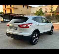 Auto - Nissan qashqai 1.5 dci n-connecta