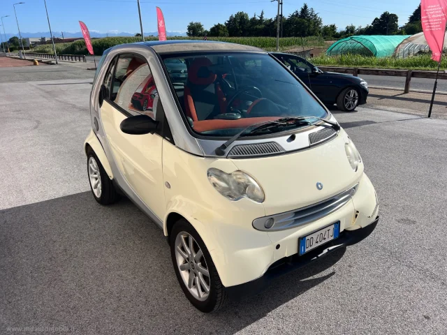 Auto - Smart fortwo coupé passion