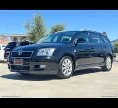 Auto - Toyota avensis 2.0 d-4d 16v s.w.