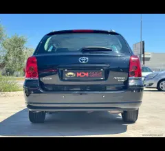 Auto - Toyota avensis 2.0 d-4d 16v s.w.