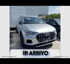 Audi q3 40 tdi quattro s tr. business adv.