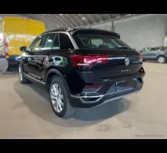 Auto - Volkswagen t-roc 1.6 tdi scr advanced bluemot.tech.