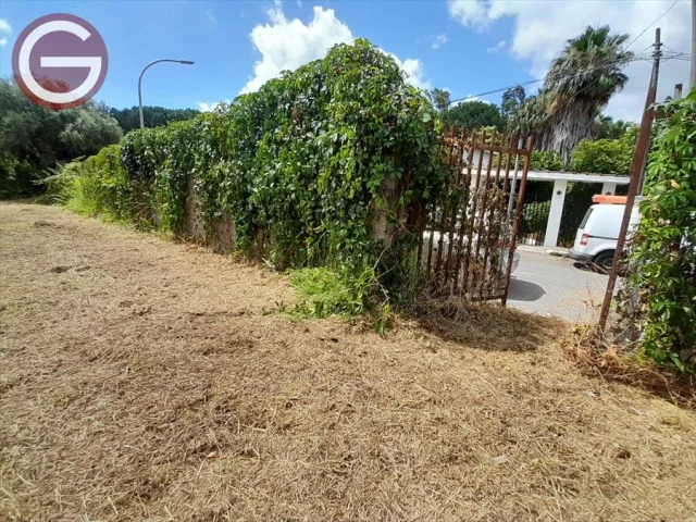 Appartamenti in Vendita - Terreno edificabile in vendita a taurianova periferia