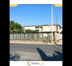 Appartamenti in Vendita - Attività artigianale in vendita a altamura via bari