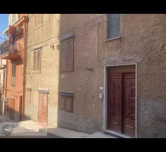 Casa indipendente in vendita a alia centro storico