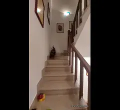 Appartamenti in Vendita - Bifamiliare 7 vani con giardino e garage