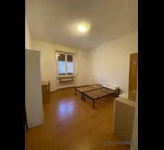 Appartamenti in Vendita - Appartamento,6 vani con cantina