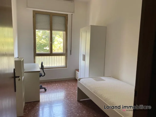 Appartamenti in Vendita - Disponibili 1 camera singola per studente