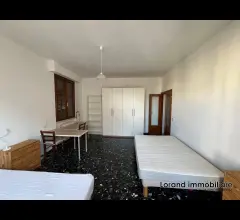 Appartamenti in Vendita - 2 camere singole studenti