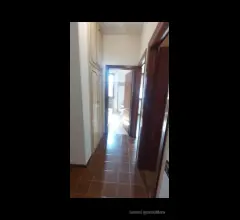 Appartamenti in Vendita - Appartamento, 5 vani con garage