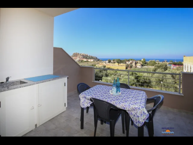 Appartamenti in Vendita - Trilocale nuova costruzione vista mare a 1 km dalla spiaggia