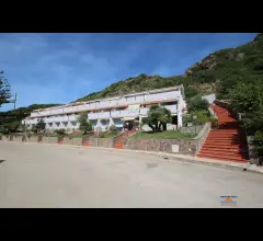 Due livelli residenza cala del porto