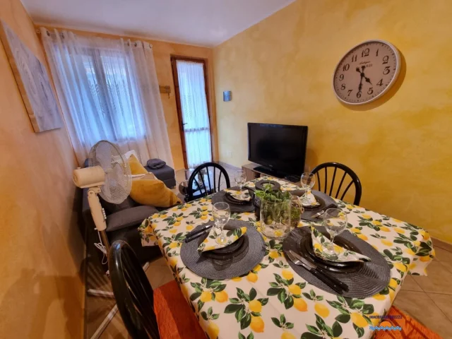 Appartamenti in Vendita - Due livelli residenza cala del porto