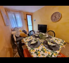 Appartamenti in Vendita - Due livelli residenza cala del porto