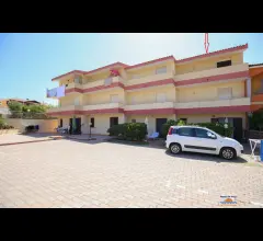 Appartamenti in Vendita - Attico bilocale vista mare a 50 mt dalla spiaggia