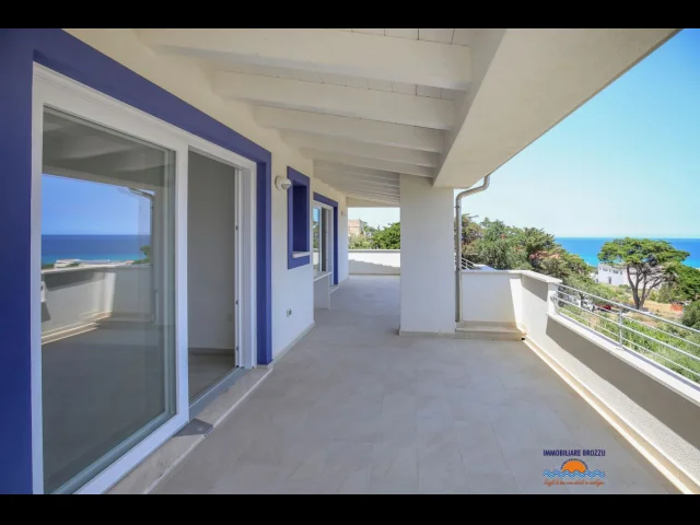 Appartamenti in Vendita - Attico quadrilocale nuovo vista mare a 500 mt dalla spiaggia